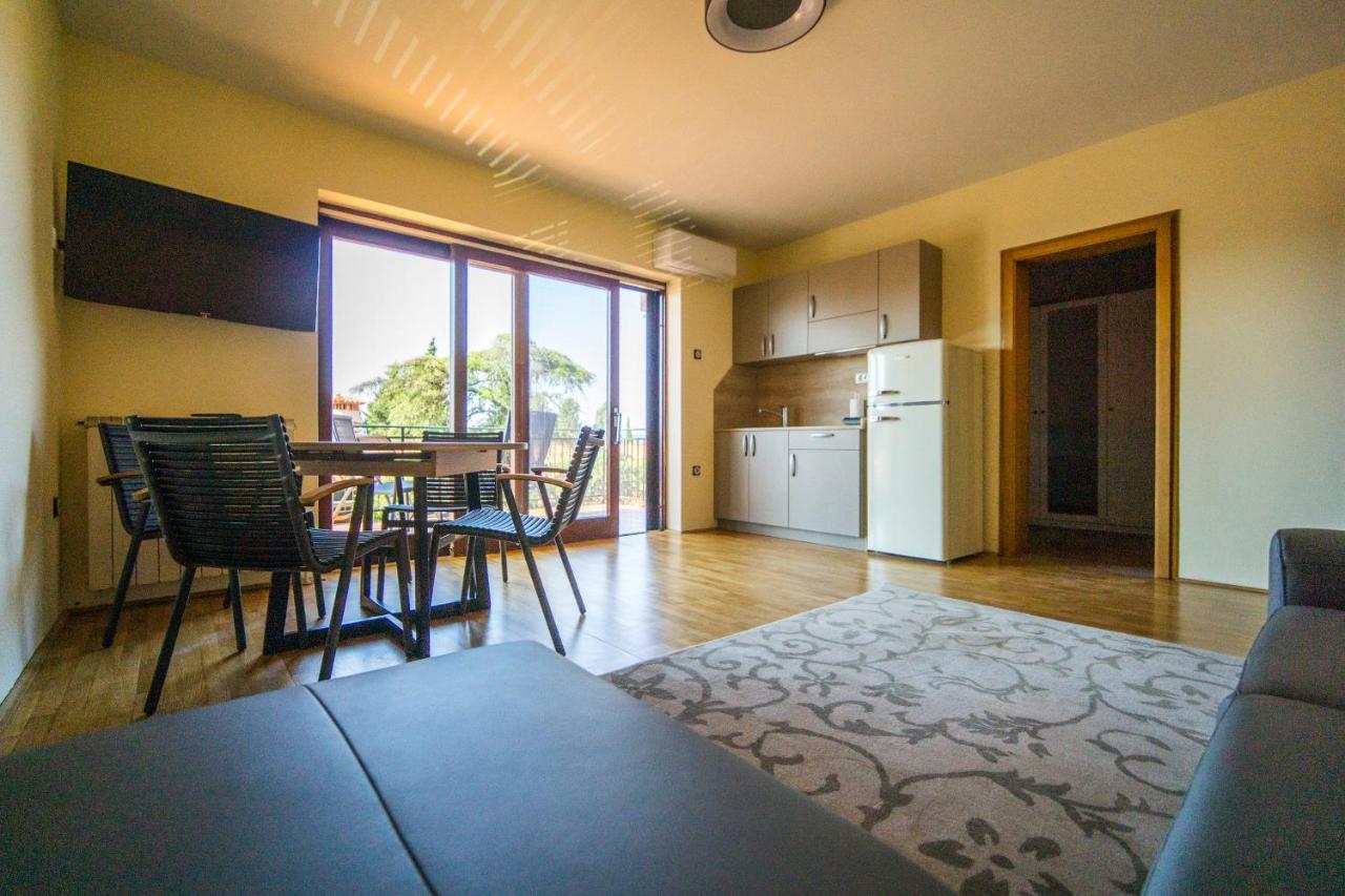 Apartments Sara 7, 8, 9 Порторож Екстериор снимка