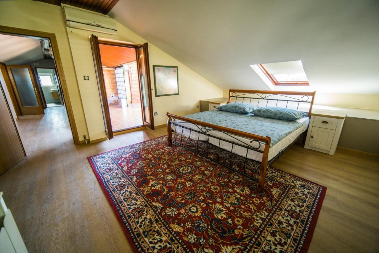 Apartments Sara 7, 8, 9 Порторож Екстериор снимка