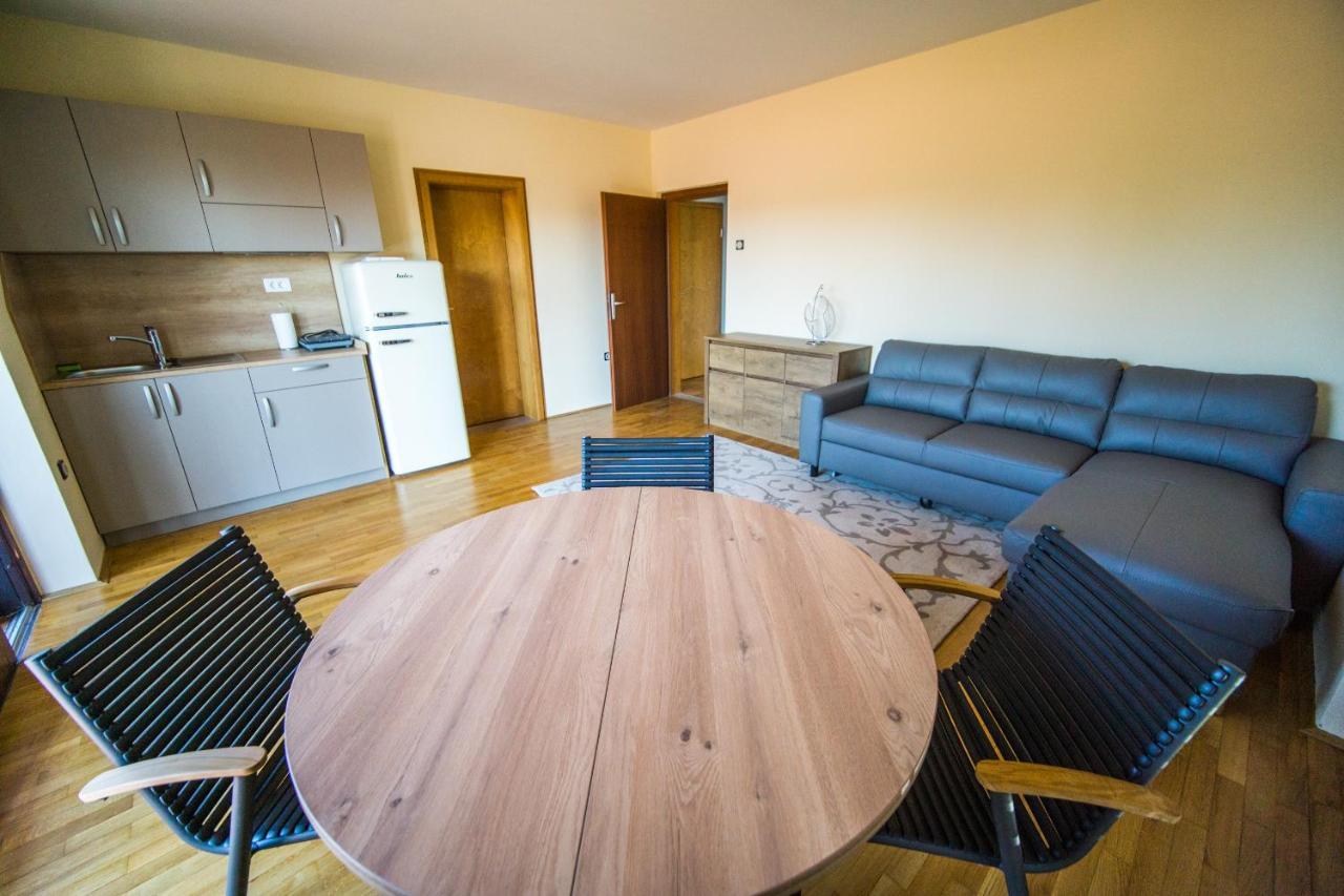 Apartments Sara 7, 8, 9 Порторож Екстериор снимка
