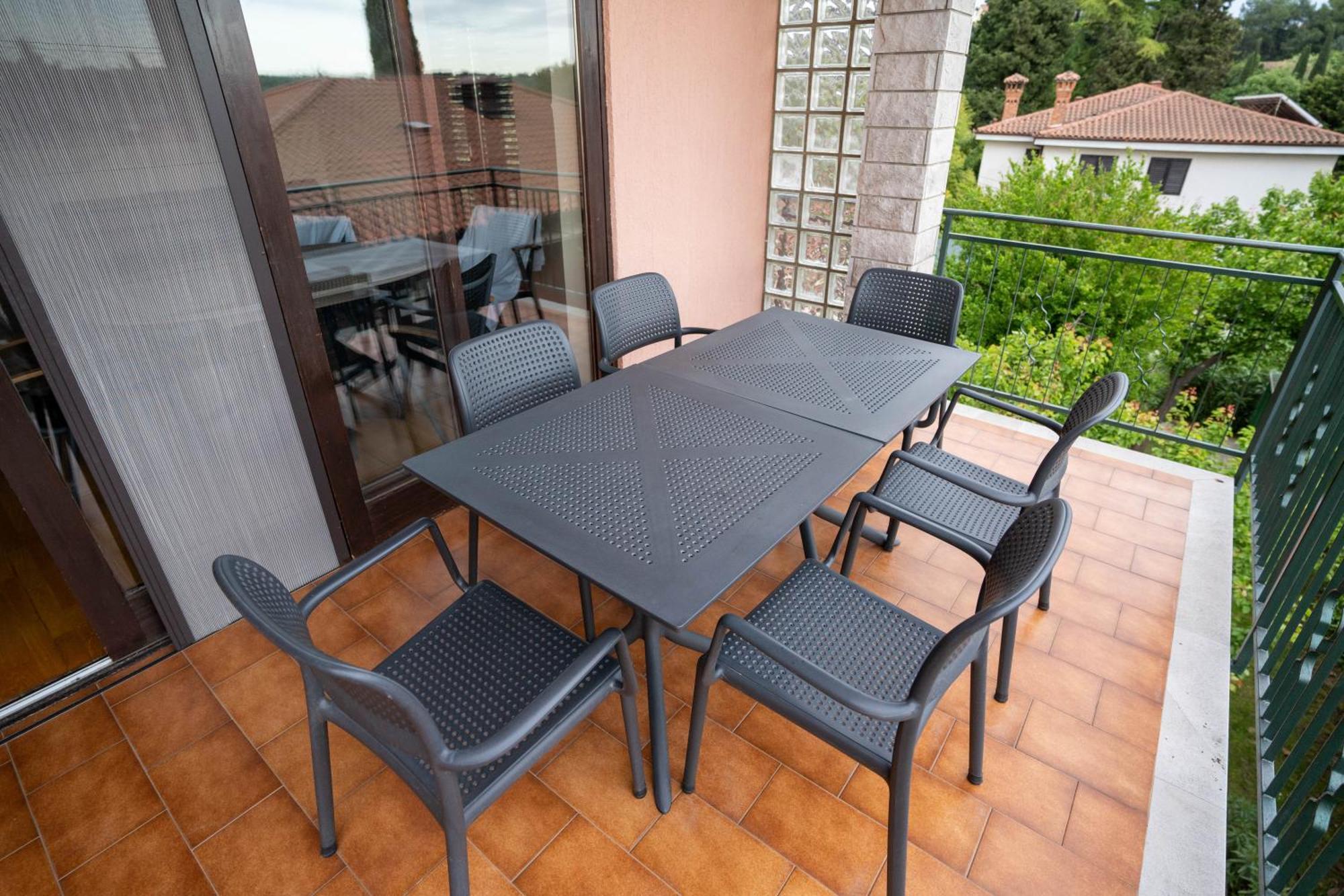 Apartments Sara 7, 8, 9 Порторож Екстериор снимка